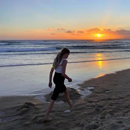 Penzion Sunset Surf Twin Private Lockable With A Private Bathroom For Your Own Use And Shared Kitchen And Living
