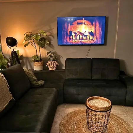 Penzion Sunset Surf Twin Private Lockable With A Private Bathroom For Your Own Use And Shared Kitchen And Living Almada