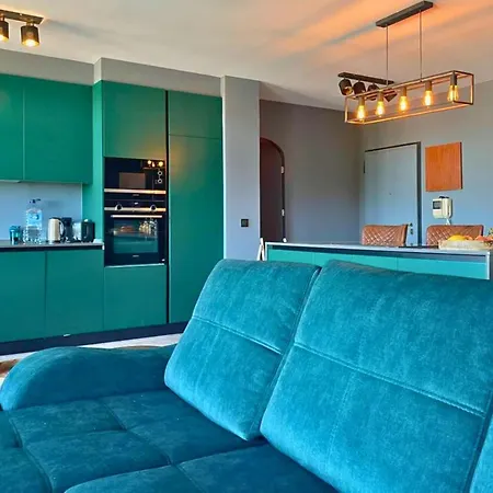 Sunset Surf Twin Private Lockable With A Private Bathroom For Your Own Use And Shared Kitchen And Living Almada
