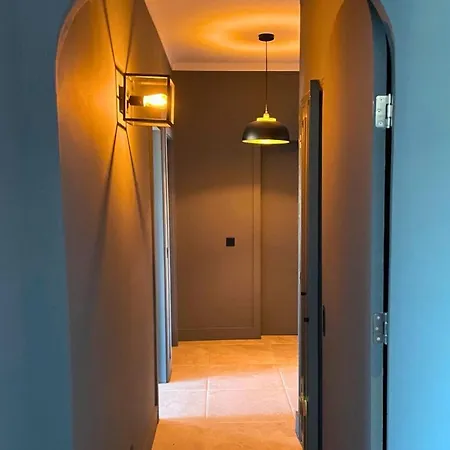 Sunset Surf Twin Private Lockable With A Private Bathroom For Your Own Use And Shared Kitchen And Living