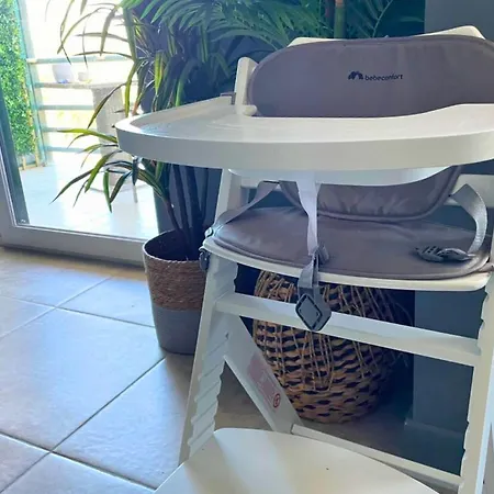 Penzion Sunset Surf Twin Private Lockable With A Private Bathroom For Your Own Use And Shared Kitchen And Living Almada
